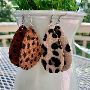NEW trendy earrings - 2 pair pack!